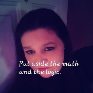 Meet your Posher, Rena